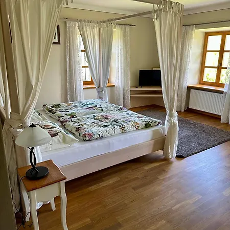 Apartmán Zahrádka Mírkovice Exterior foto
